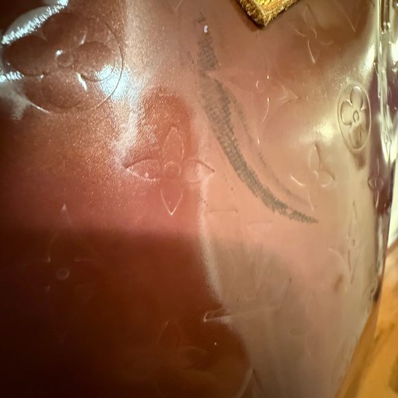 Louis Vuitton Monogram Vernis Bronze Bag. Comes with COA - Picture 3 of 16